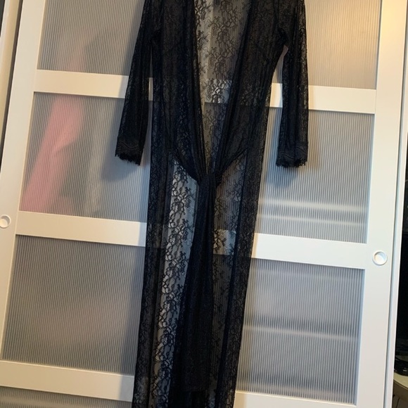NWT La Senza S-M Black Lace Robe - Picture 6 of 8